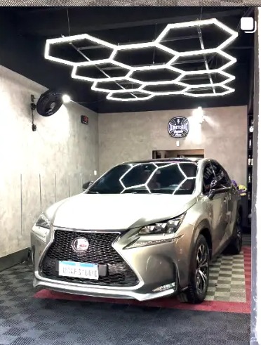 Lexus RX na baia da MCAR Studio